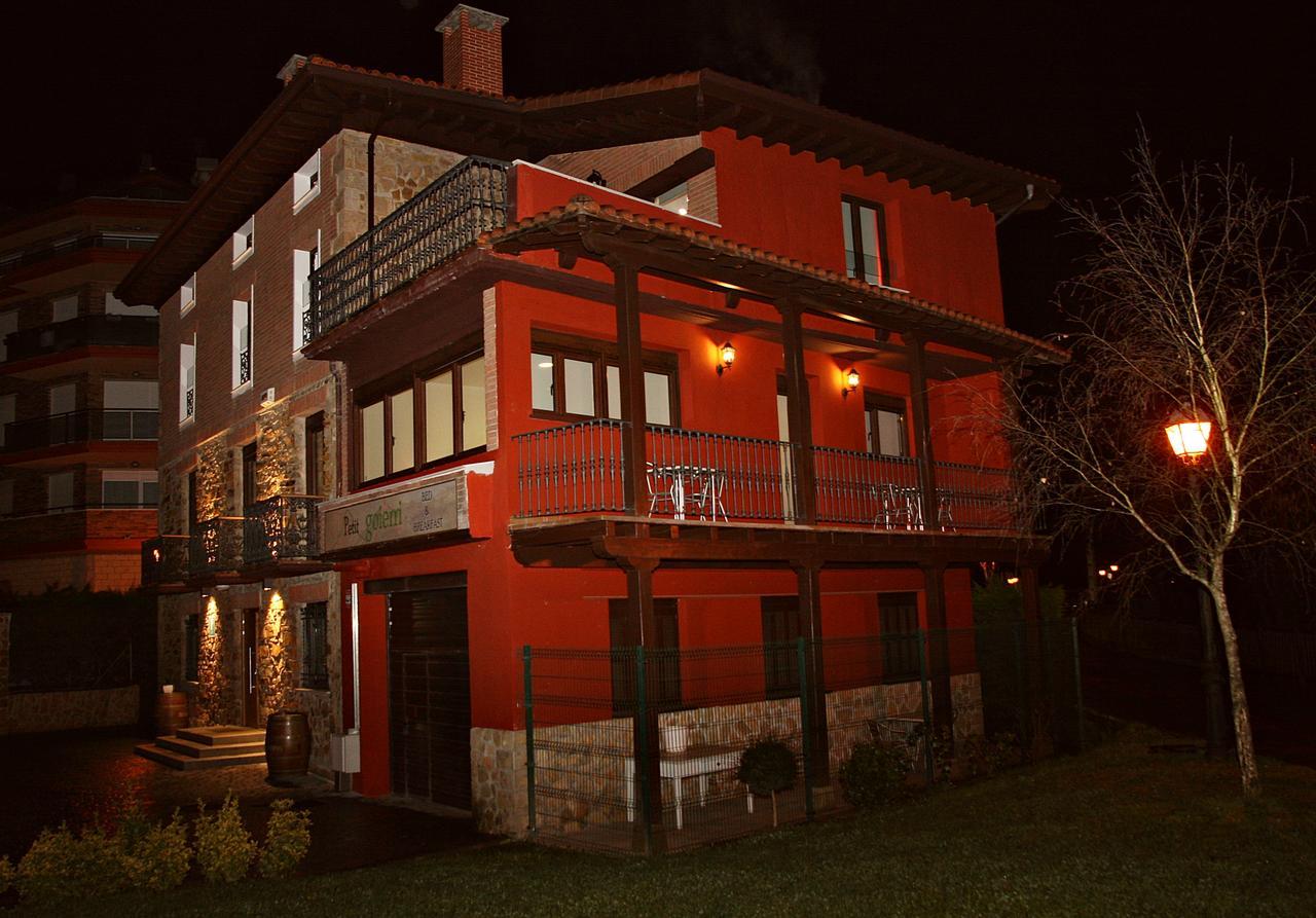 Petit Goierri Hotel Ormaiztegui Exterior photo